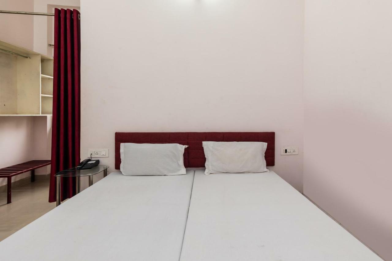 Spot On 48618 Vasundhara Gardens Hotel Bhopal Exterior foto