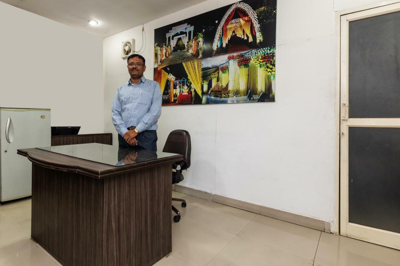 Spot On 48618 Vasundhara Gardens Hotel Bhopal Exterior foto