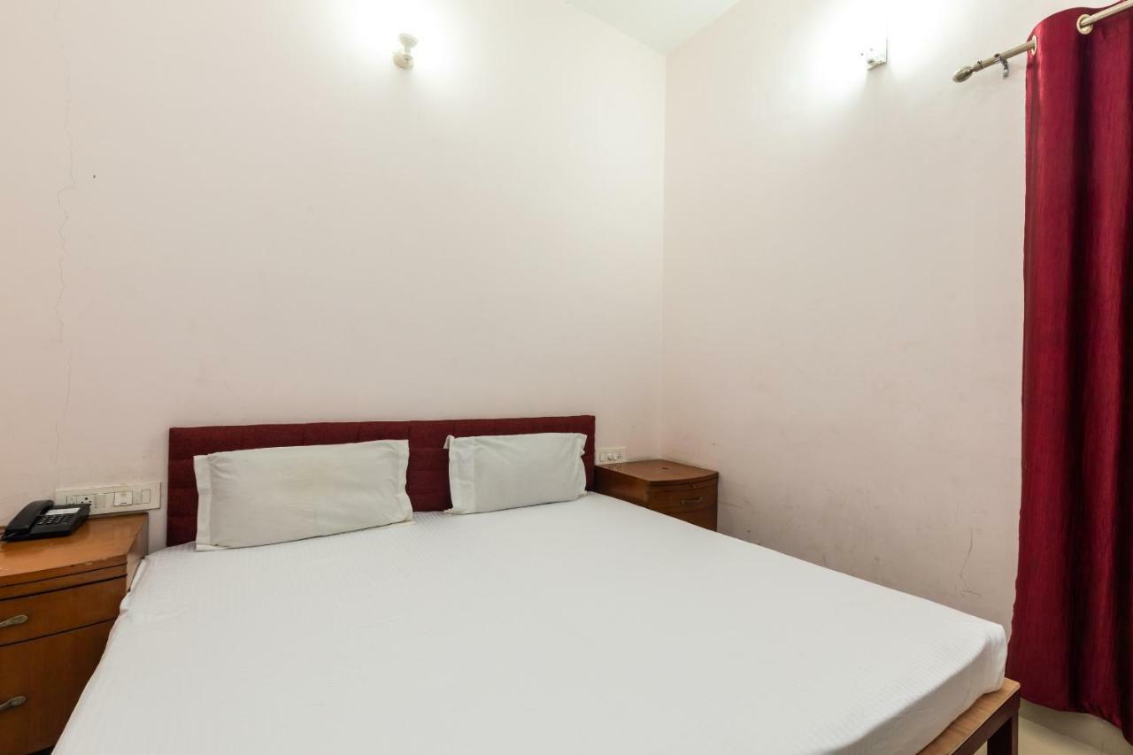 Spot On 48618 Vasundhara Gardens Hotel Bhopal Exterior foto